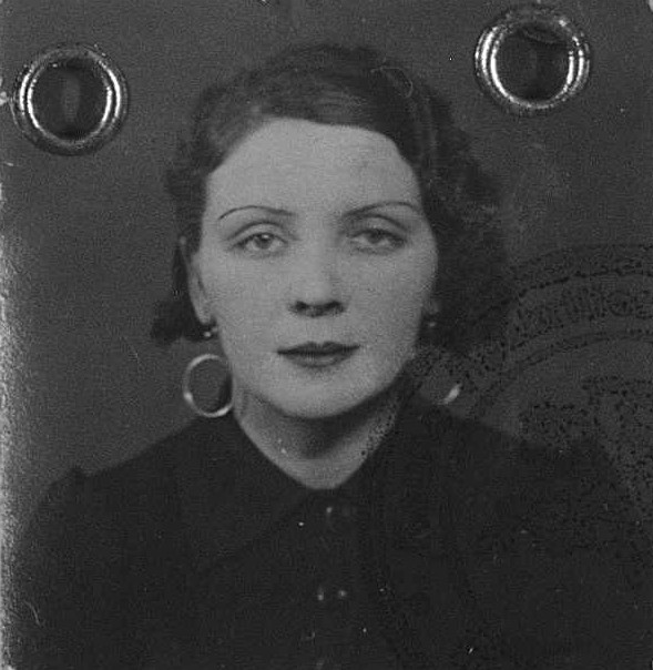 Eleonora-Jokubaitytė-Blinstrubienė-iš-Kuršėnų-g191004026