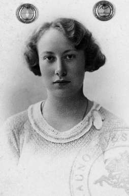 Natalija-Rimašauskaitė-Blinstrubienė-iš-Vilniaus-g19070930