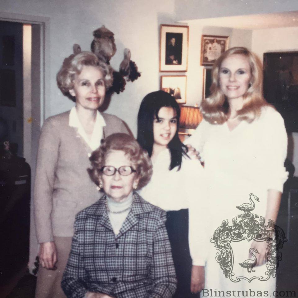 Lorraine-Sarai-Lisa-and-Mary-Female-Blinstrub-lineage