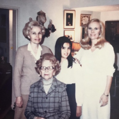 Lorraine-Sarai-Lisa-and-Mary-Female-Blinstrub-lineage
