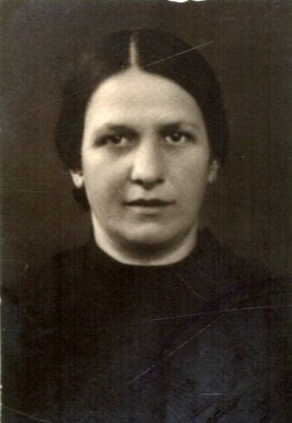 Marijona-Petrukaityte-Blinstrubiene-ID34-1941m