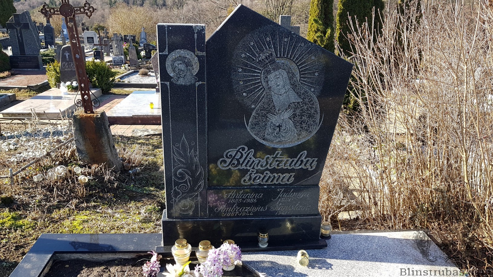 headstones/images/20190226/24978602.jpg